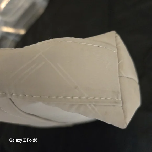 Vera Bradley Crossbody Shoulder Bag Beige Nylon Brown Strap Adjustable Medium - Picture 15 of 16